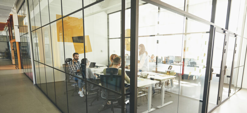 cut size glass for partitioning